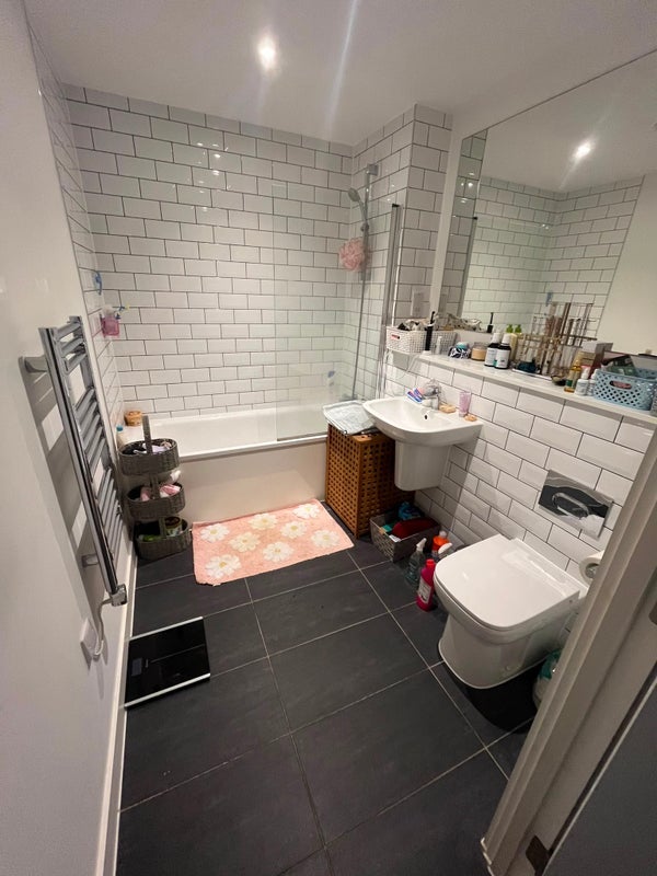 Room Talbot Road in Trafford