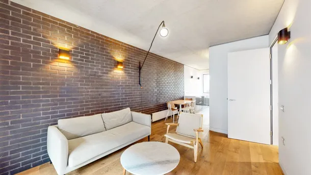 Flat Mallow Street in Greater London