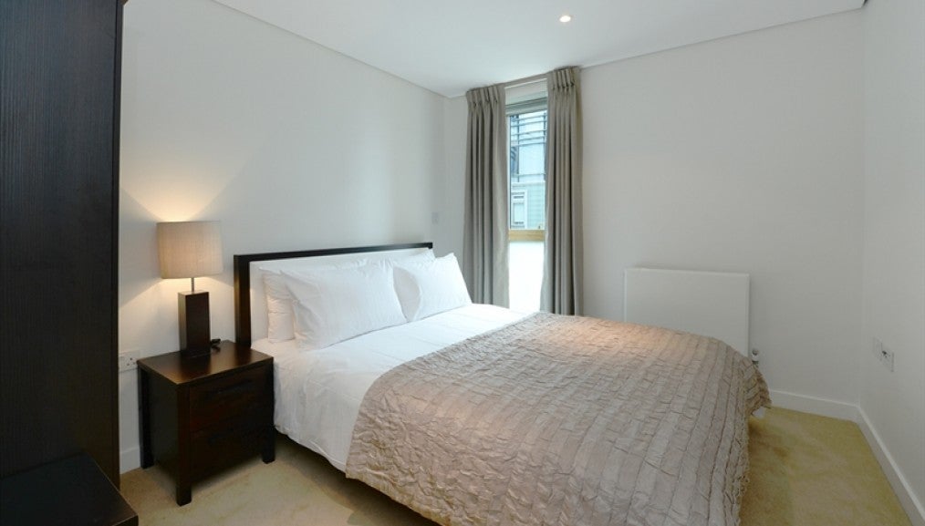 Flat Merchant Square in City of Westminster