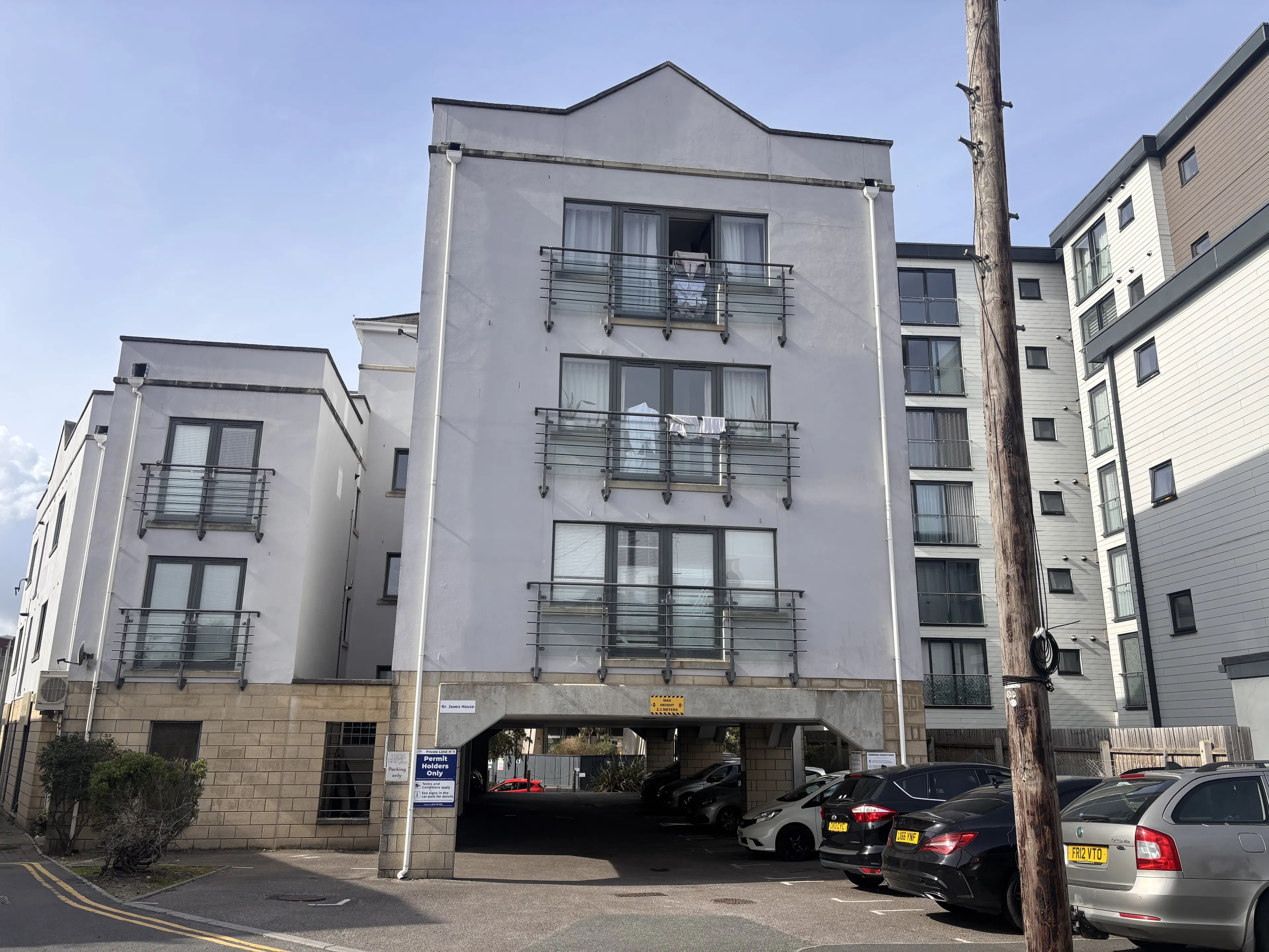 Flat Denmark Road in Poole