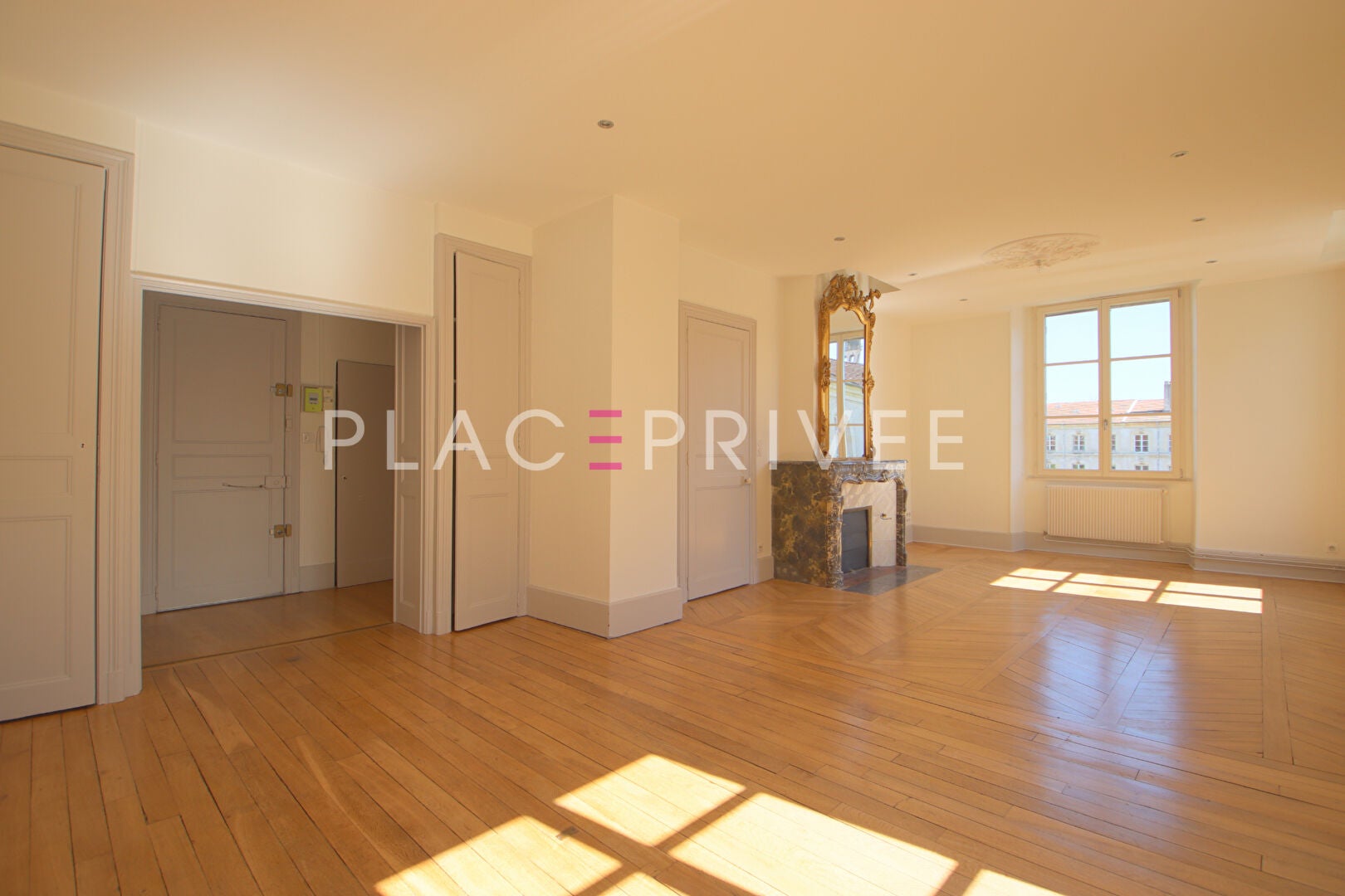 Appartement Esplanade Jacques Baudot à Nancy