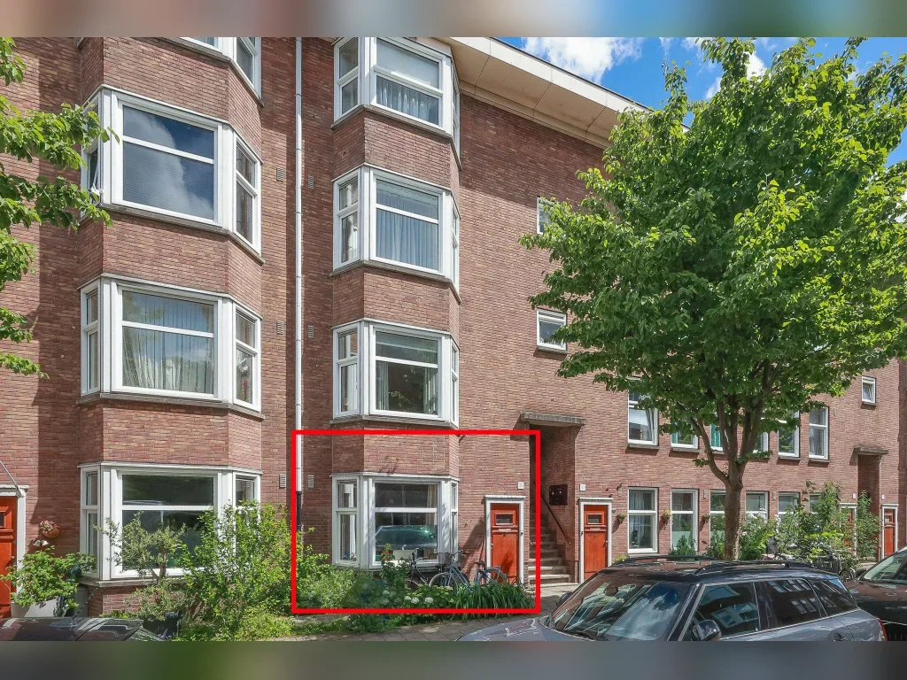 Appartement Alblasstraat in Amsterdam
