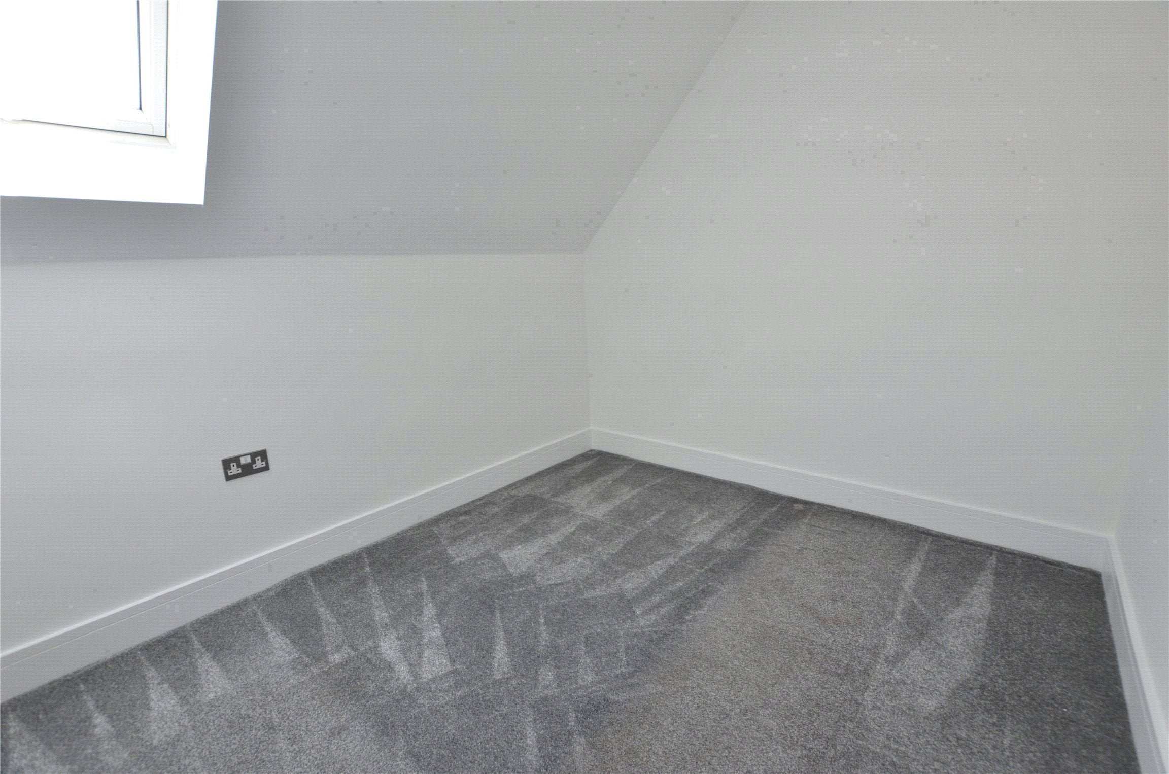 Flat Borrowdale Drive in Greater London