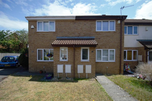 House Watch Elm Close in Bradley Stoke