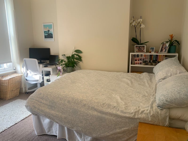 Room Ingelow Road in Greater London