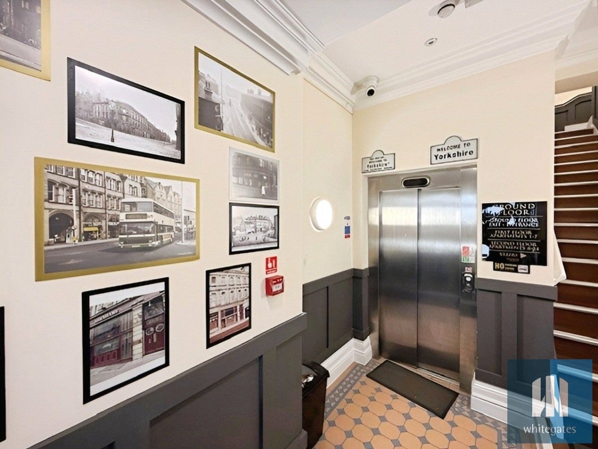 Flat Westgate in Kirklees