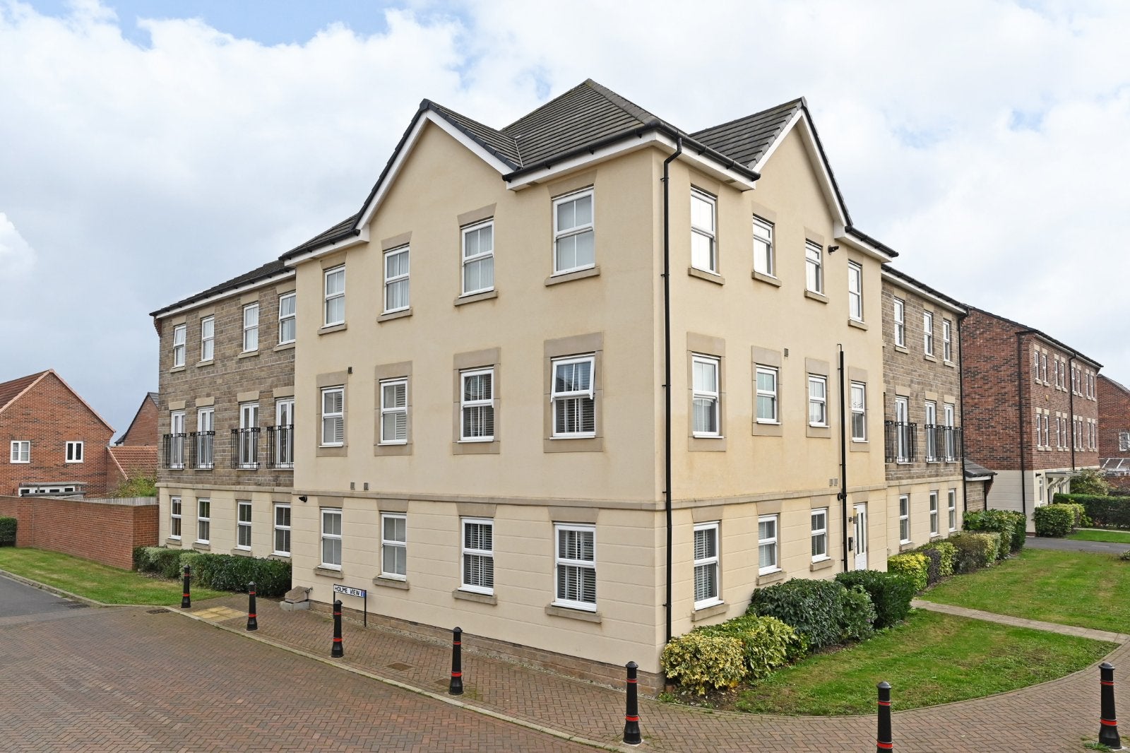Flat Coupland Road in Selby