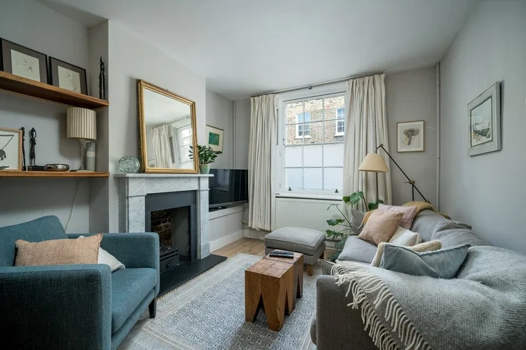 House Hayles Street in Greater London