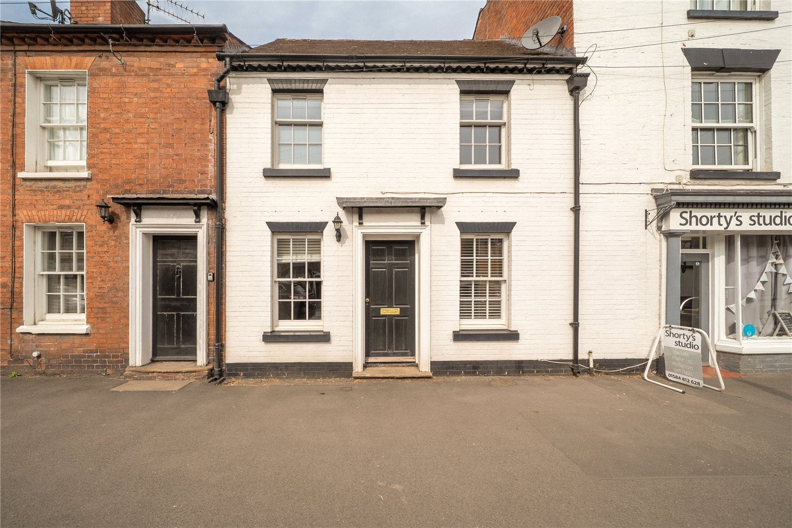 House Cross Street in Malvern Hills
