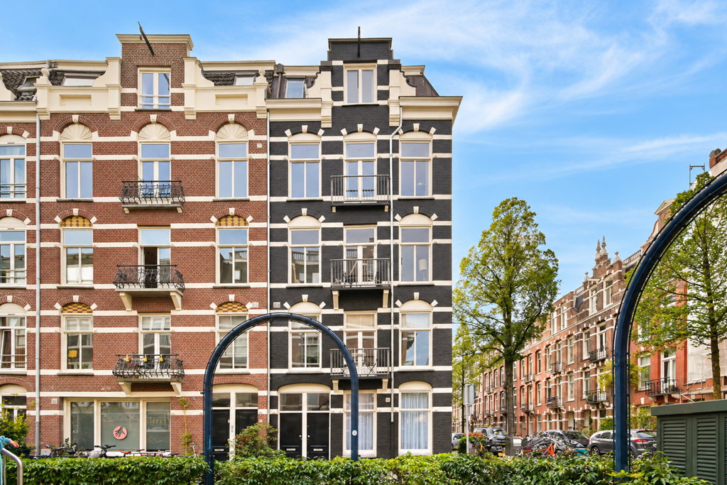 Appartement Alberdingk Thijmstraat 30 2 in Amsterdam