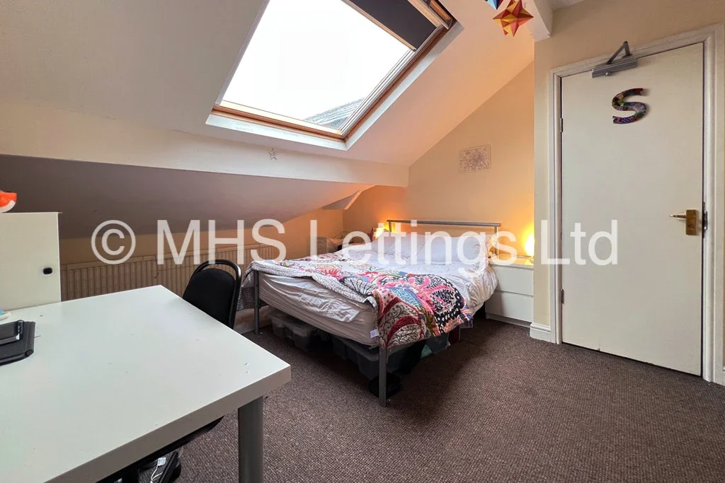 Room Hanover Square in Leeds