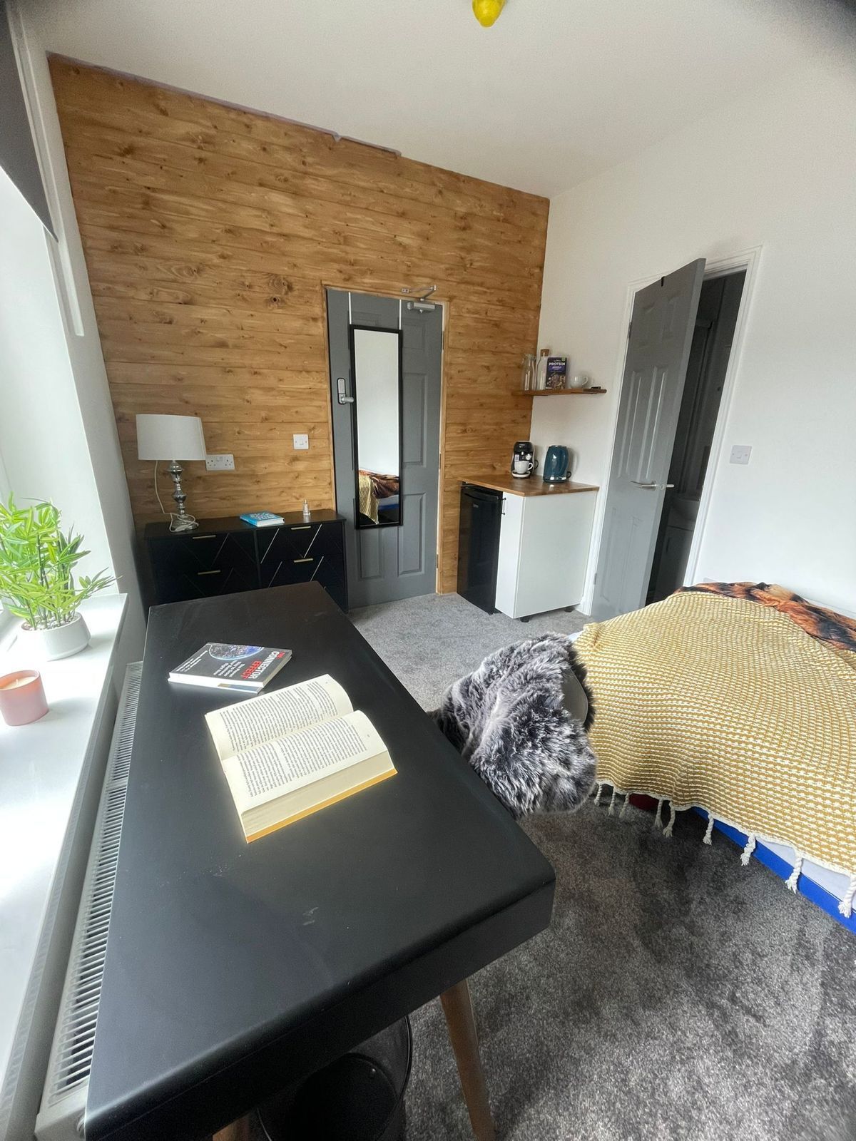 Room Fisher Road in Bristol