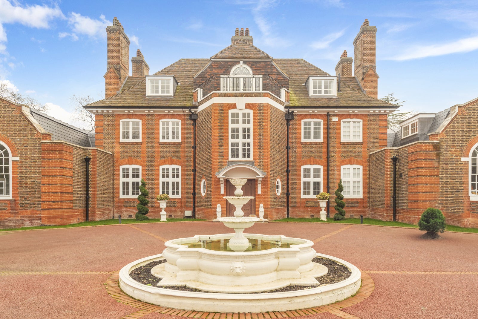 House The Bishops Avenue in Greater London
