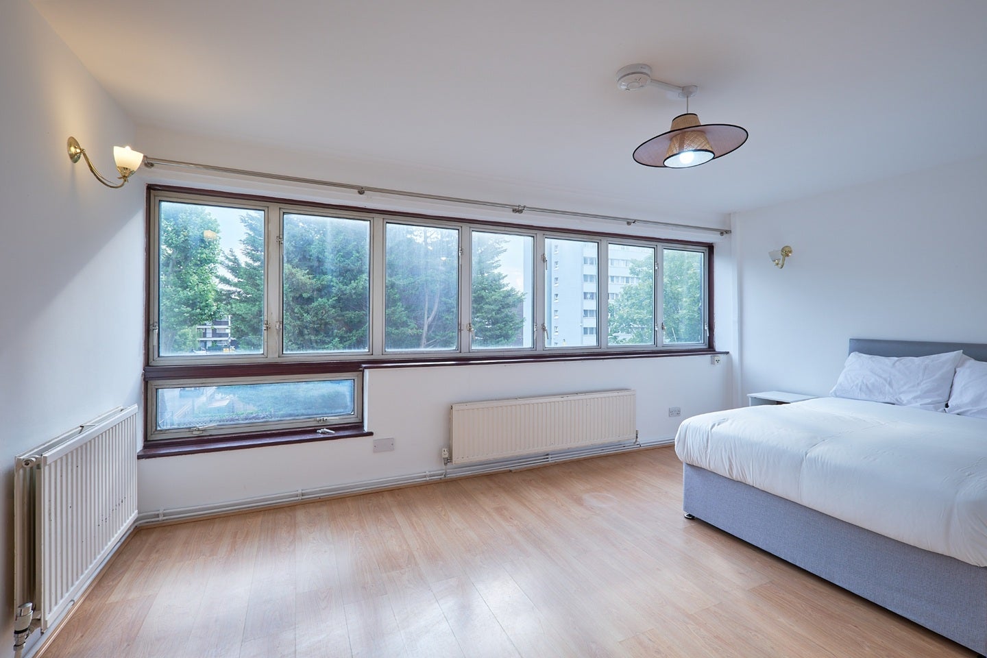 Room Vernon Road in Greater London