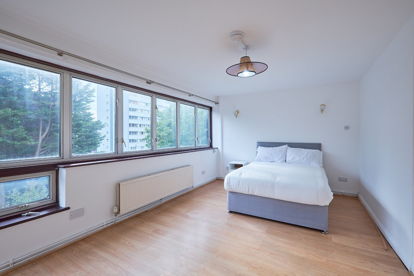 Room Vernon Road in Greater London