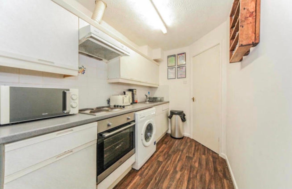 Flat London Road in Dunstable