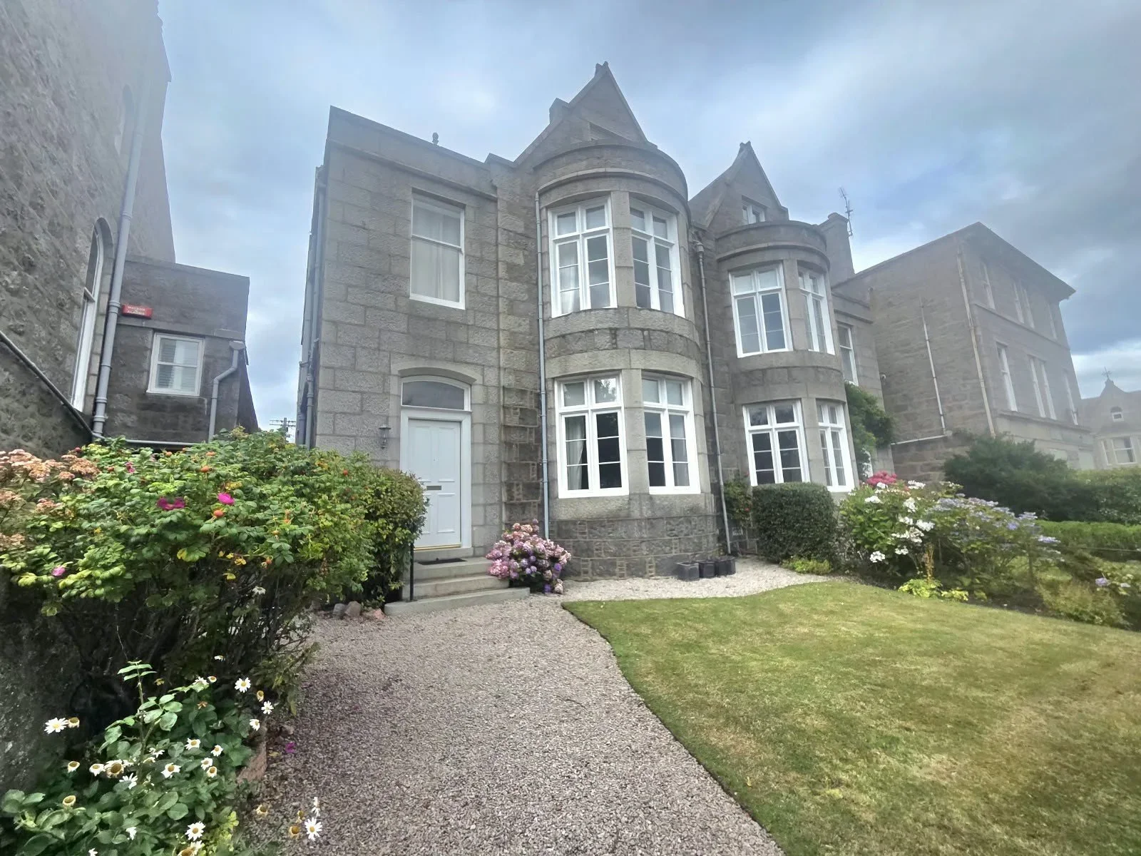 House Albyn Terrace in Aberdeen City