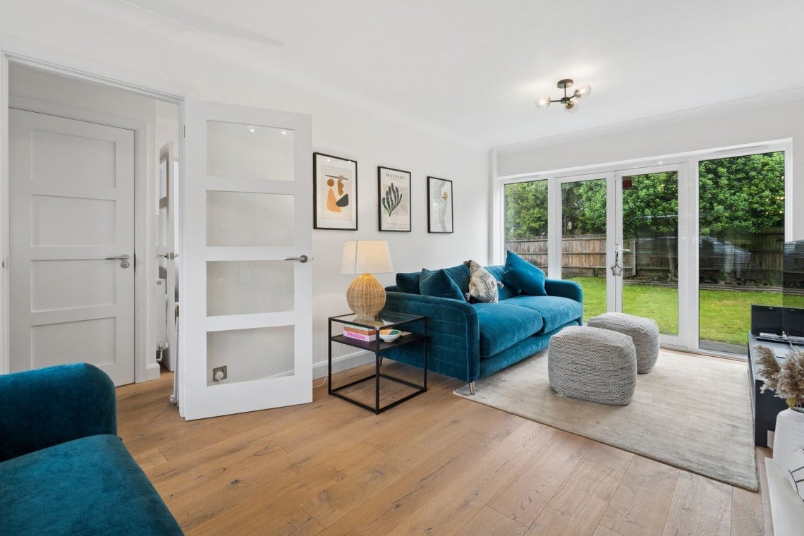 House Denham Walk in Chalfont St Peter