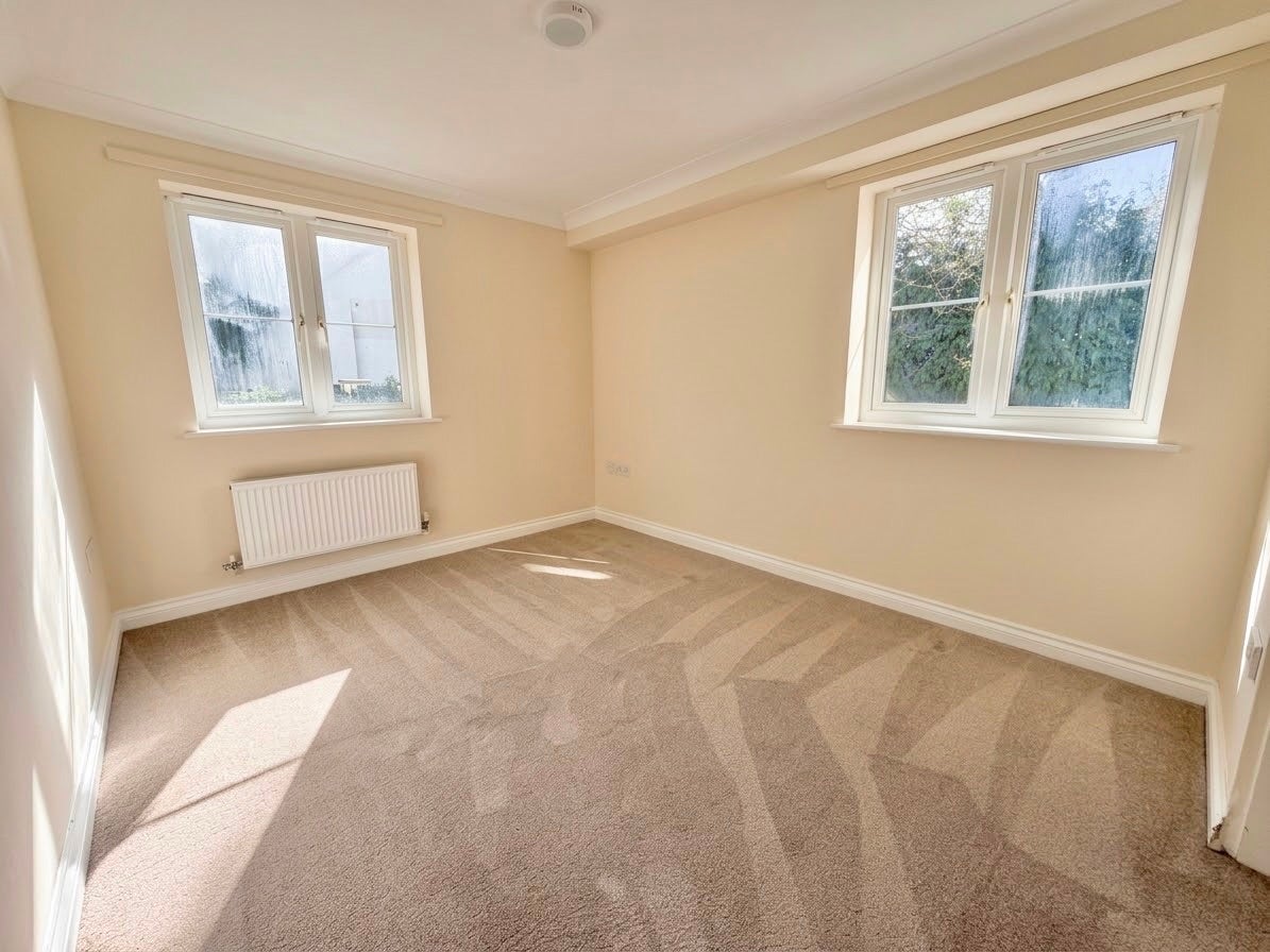 Flat Saint Marychurch Road in Torquay