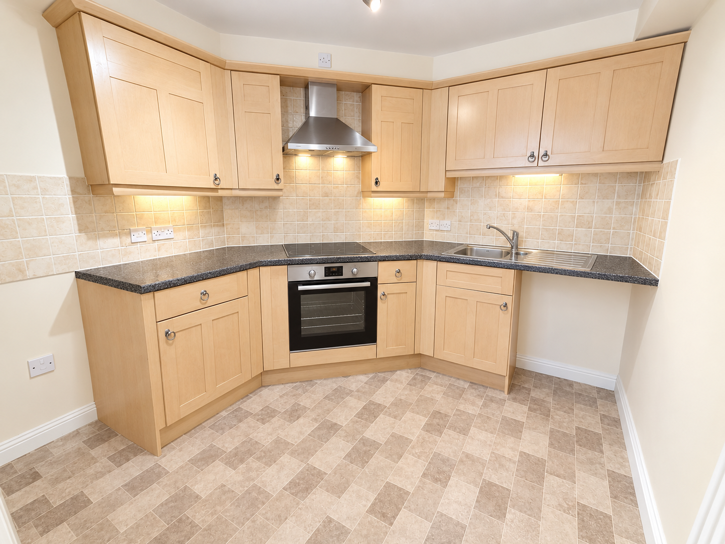 Flat Saint Marychurch Road in Torquay