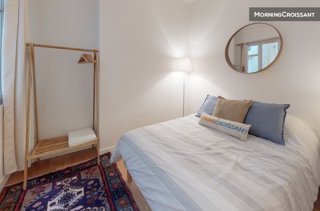 Appartement Rue Sainte-Anne à Paris