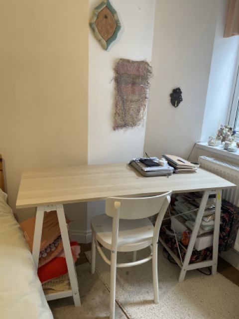 Room Gubyon Avenue in Greater London