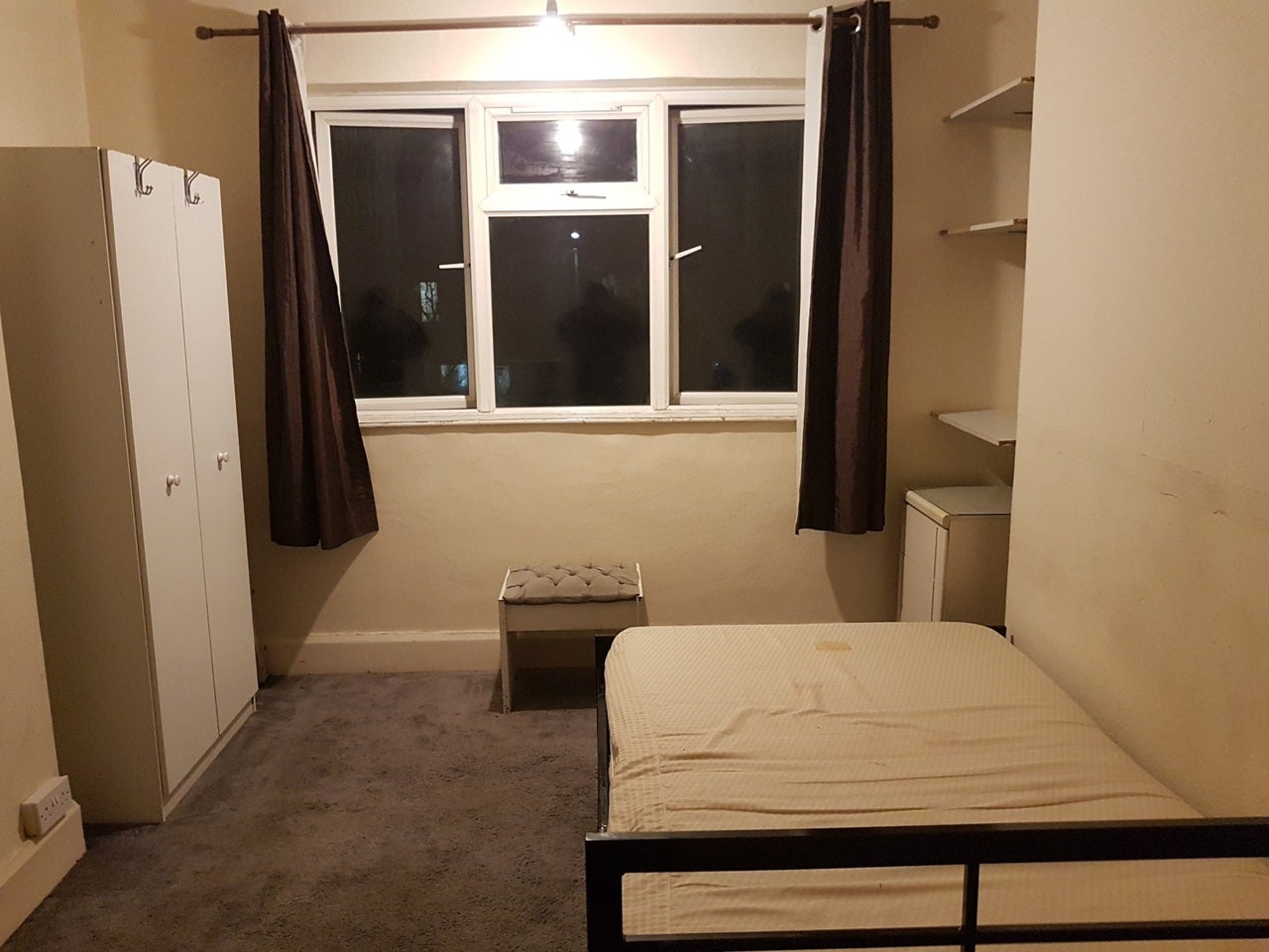 House Harley Close in Greater London