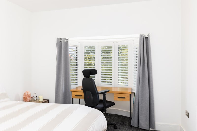 Room Stanley Avenue in Birmingham