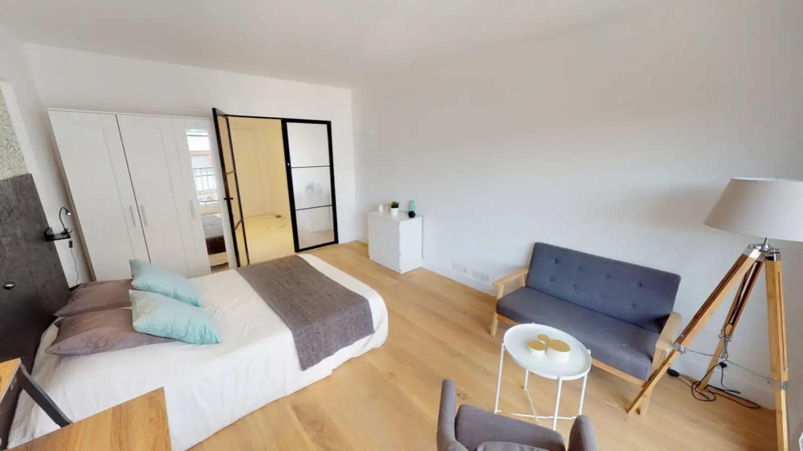 Flat Rue Santos-Dumont in Paris