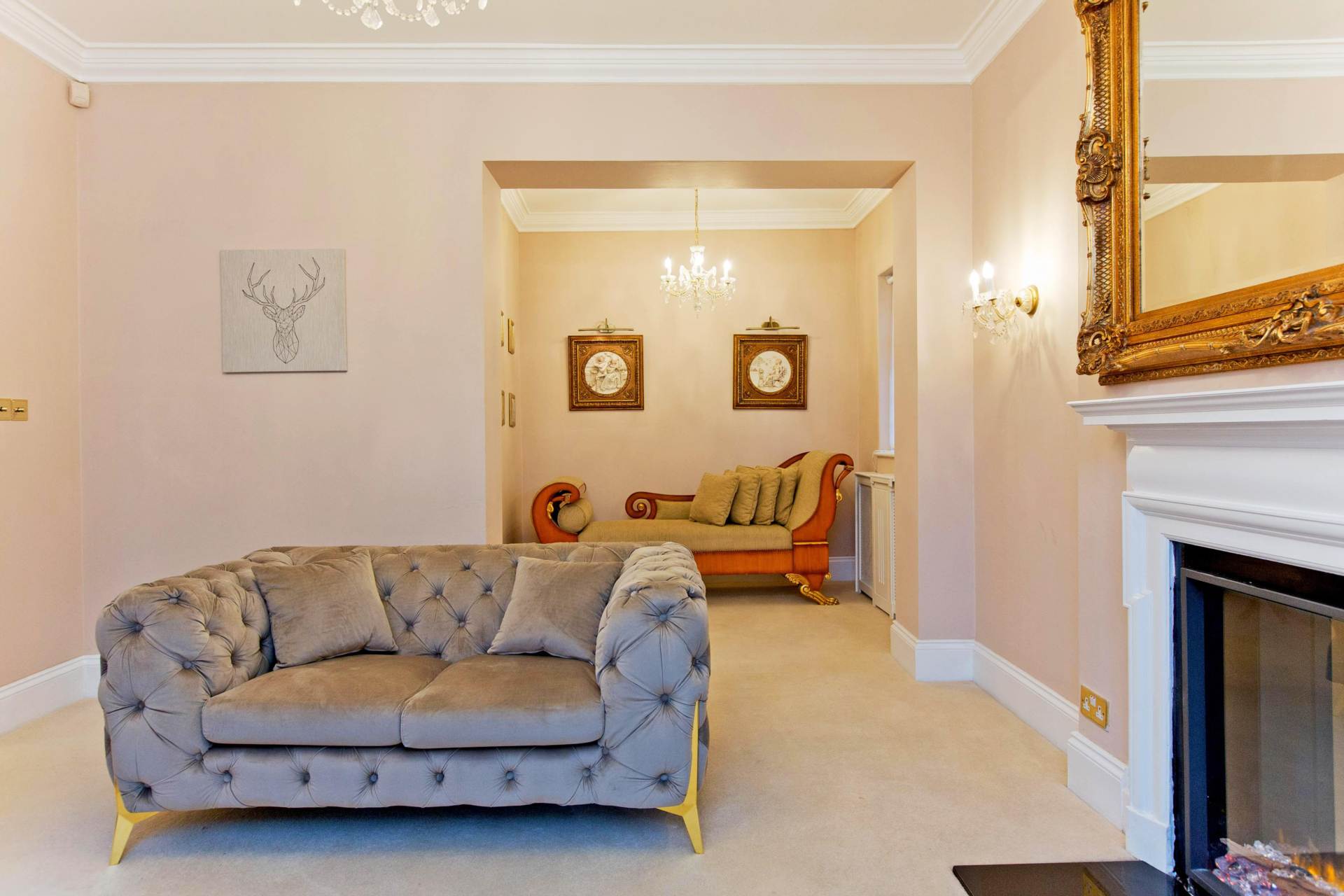 House Park Village West in Greater London