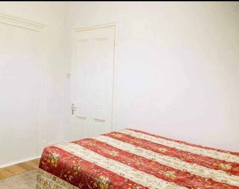 Room Troughton Road in Greater London
