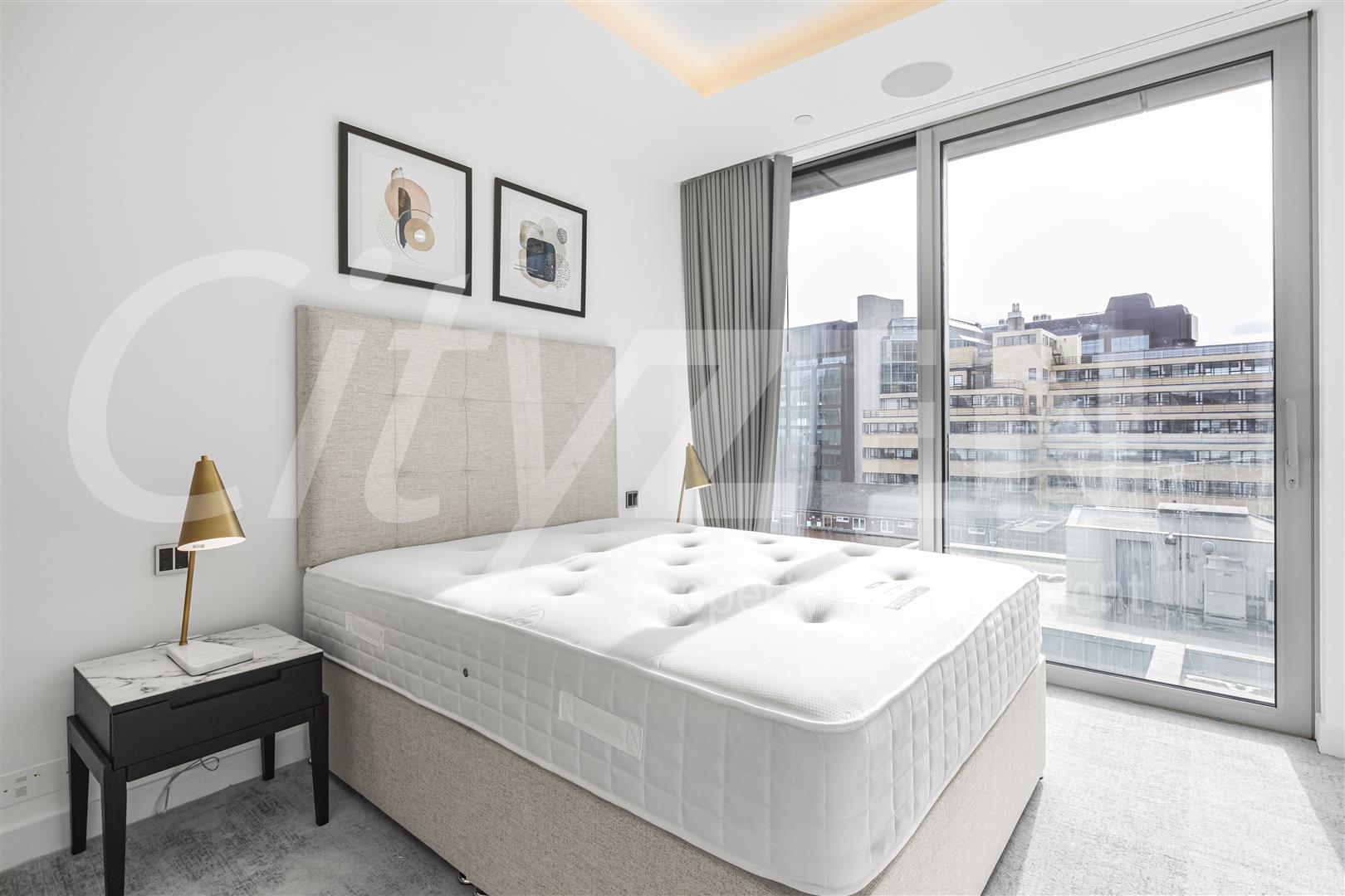 Flat Minories in City of London