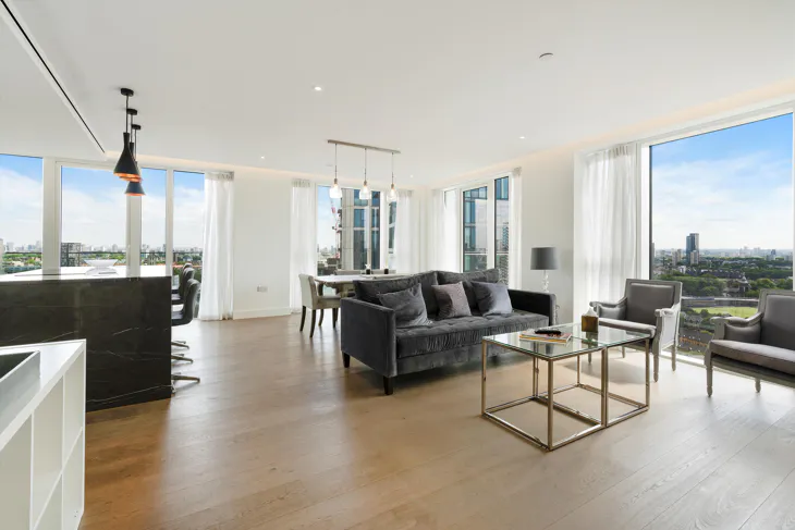 Flat Nesham Street in Greater London