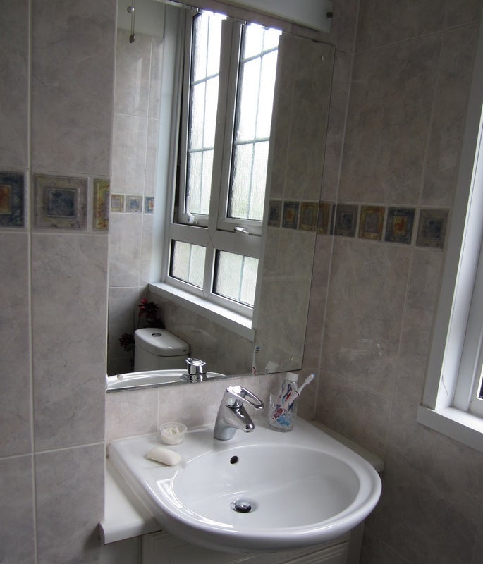 Room Tooley Street in Greater London