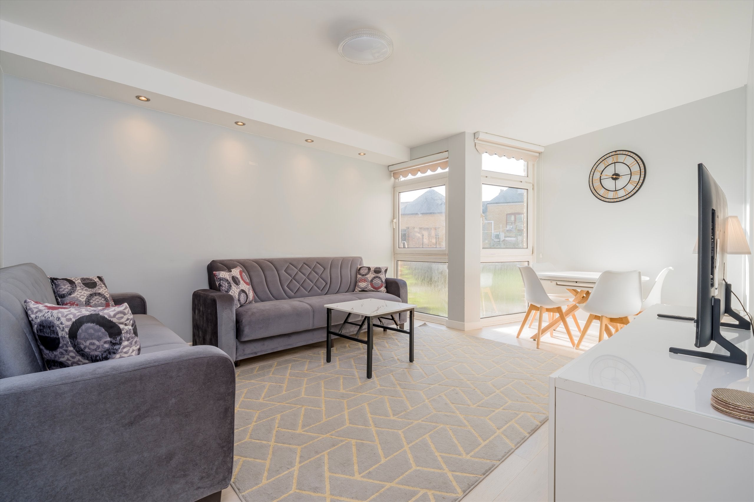 House Macroom Road in City of Westminster