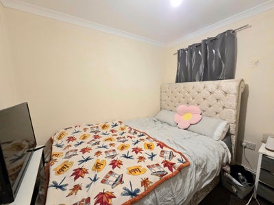 Flat Mary Street in Porthcawl
