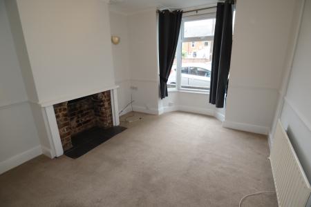 Flat Boultham Avenue in Lincoln