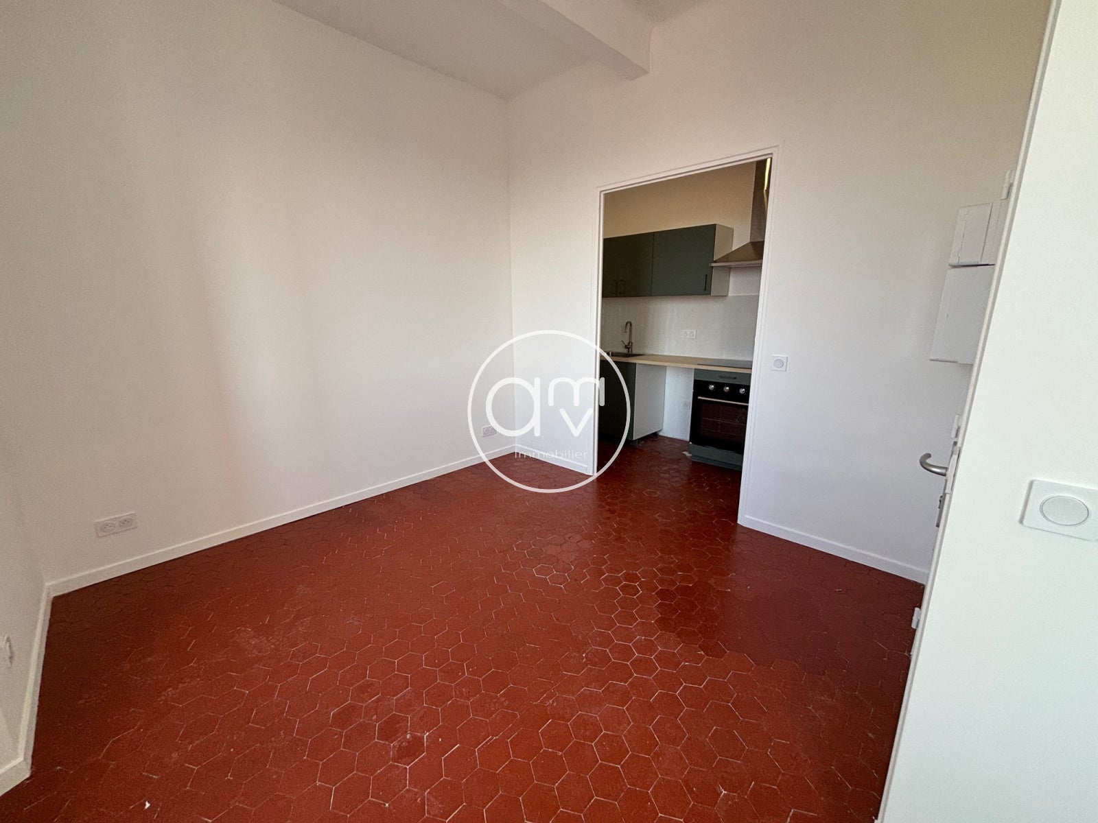 Flat Chemin du Vallon des Hirondelles in Toulon