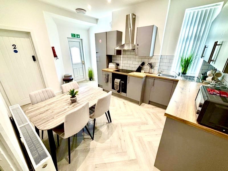 Room Burnley Street in Stoke-on-Trent