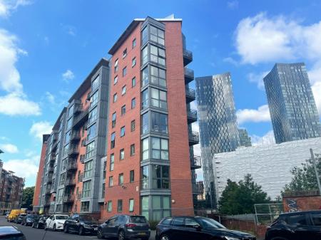 Flat City Road East in Manchester