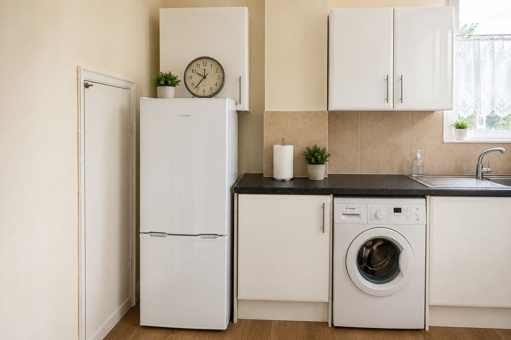Flat Myddleton Road in Greater London