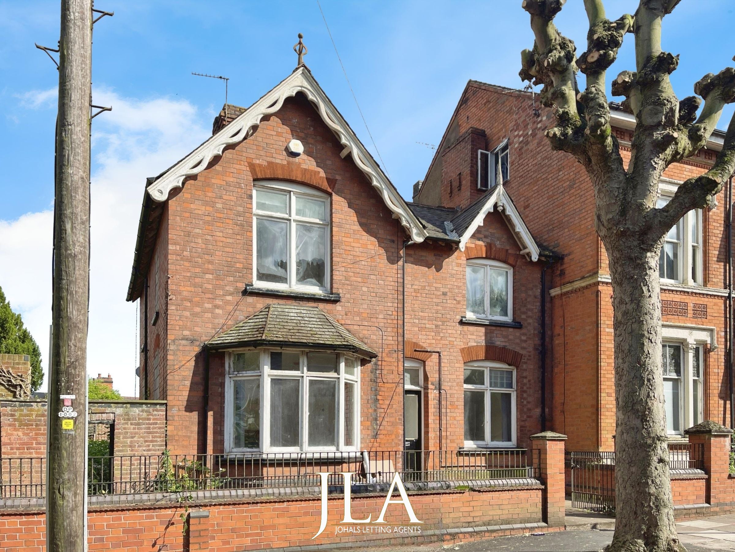 Flat St James Road in Leicester