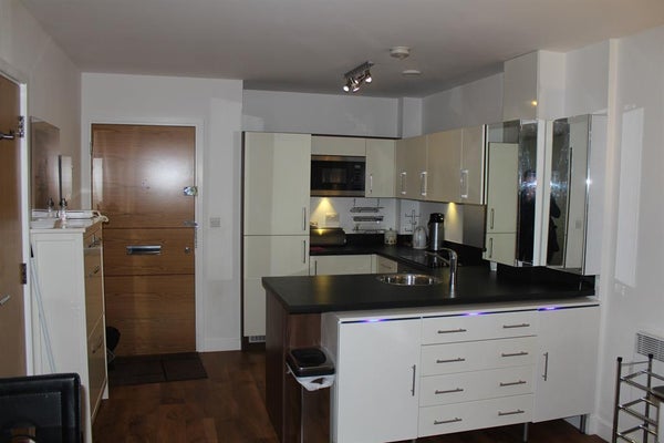 Flat Park Lodge Avenue in London