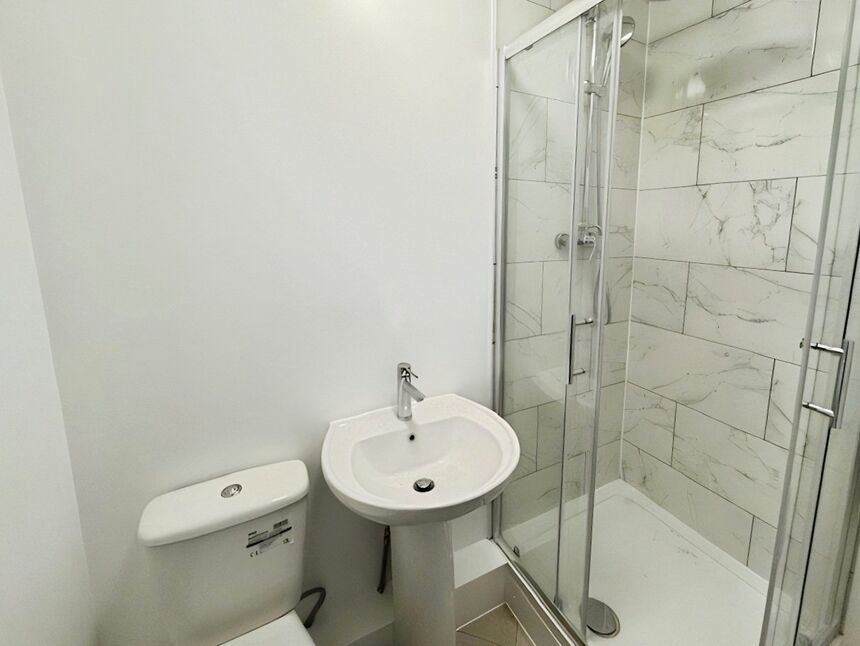 Flat Warley Road in Blackpool