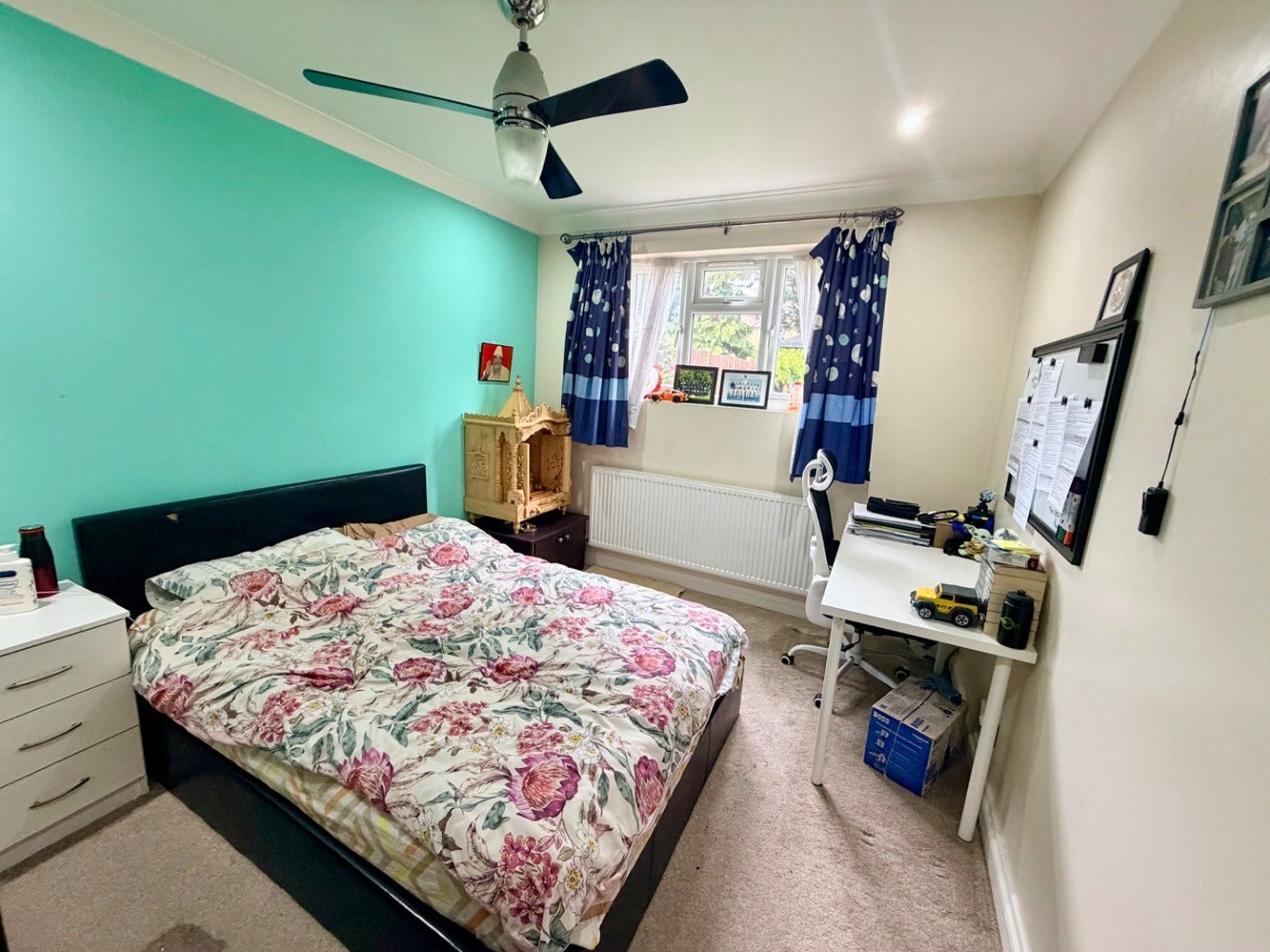House Townsend Way in Greater London