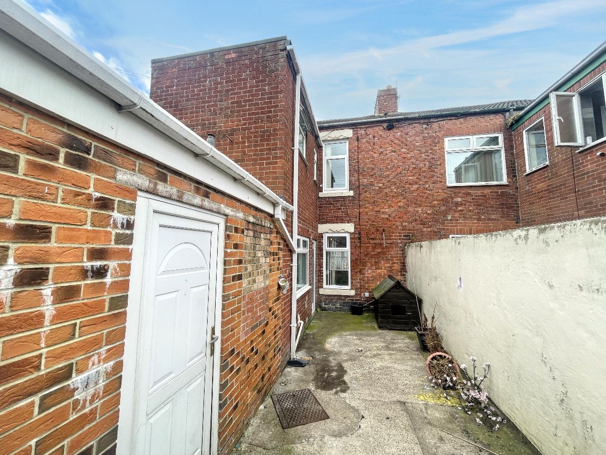 House Castle Terrace in Ashington