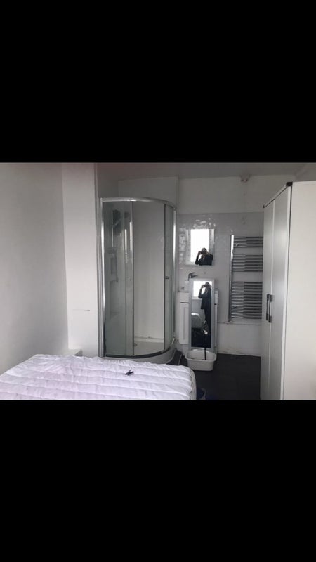 Room Neville Gill Close in Greater London