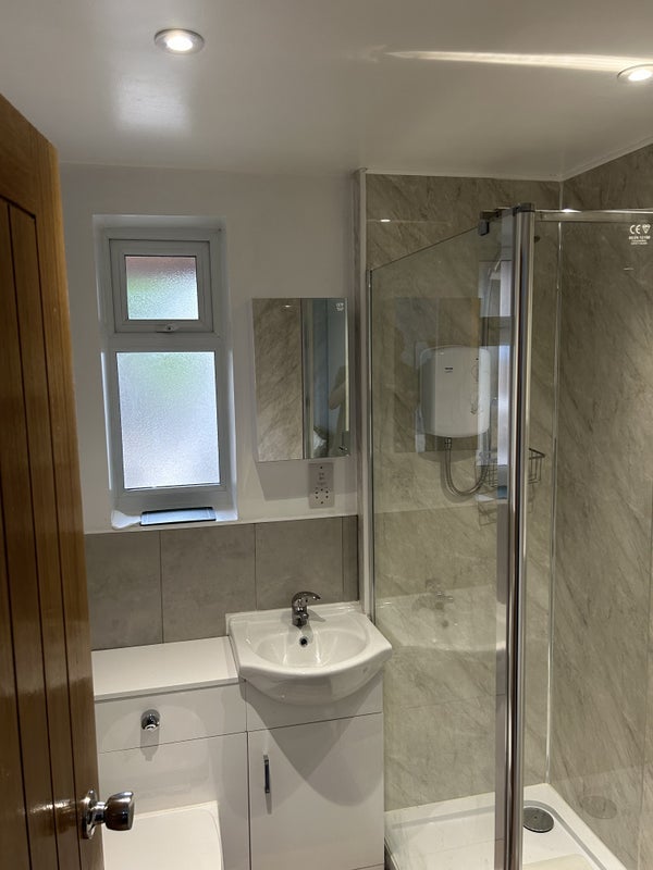 Room Stapleford Lane in Nottingham