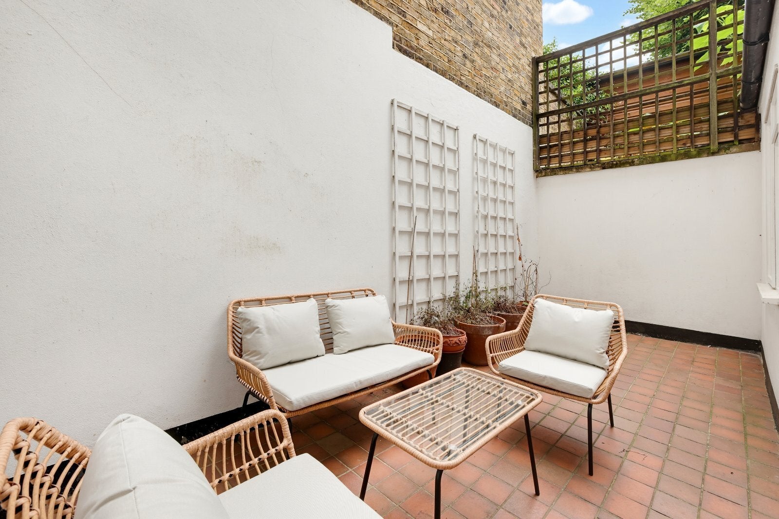 Flat Lexham Gardens in Greater London