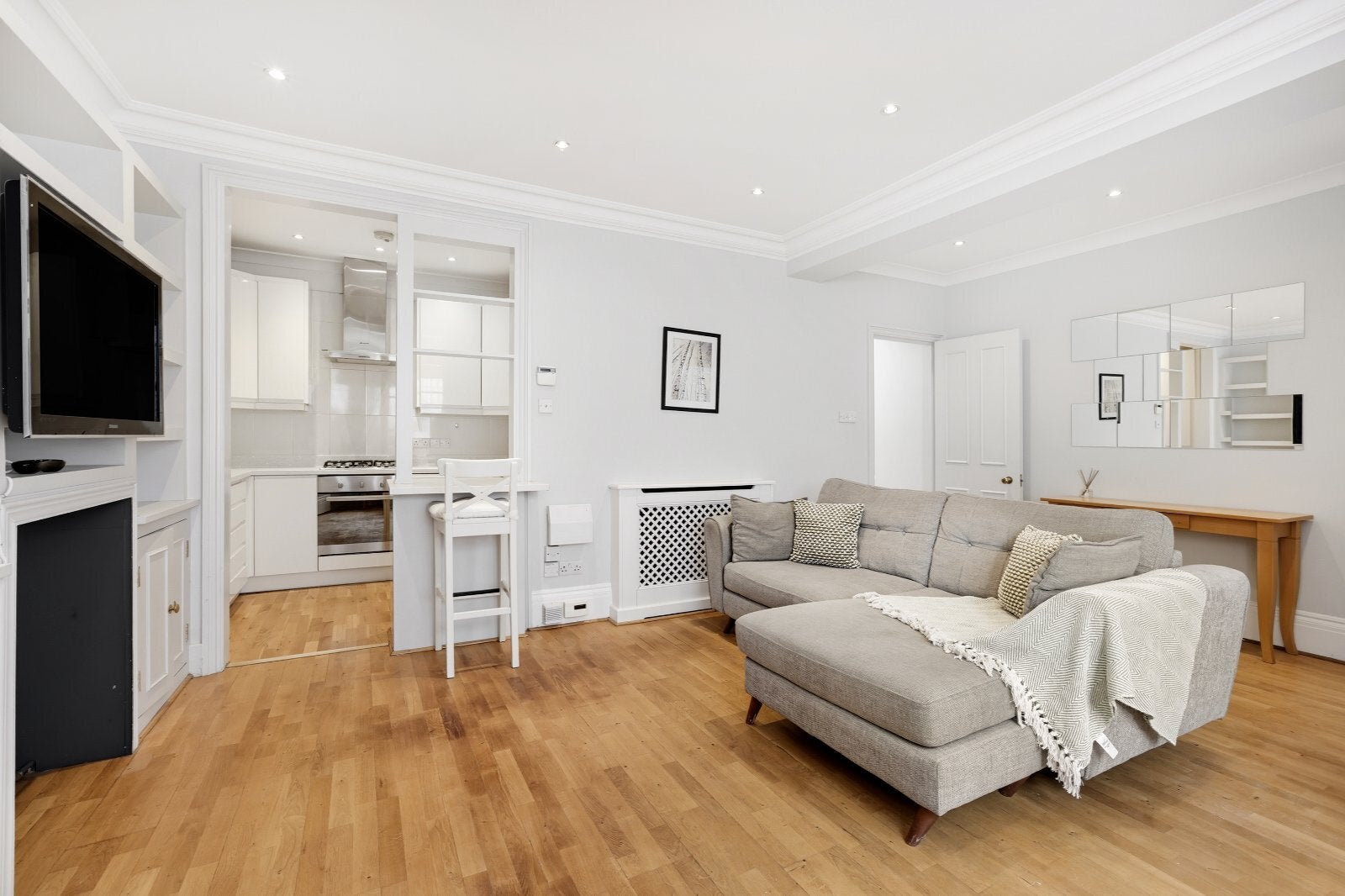 Flat Lexham Gardens in Greater London
